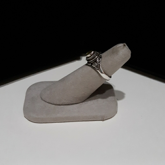Peridot "Poison" Ring - Picture 3 of 4